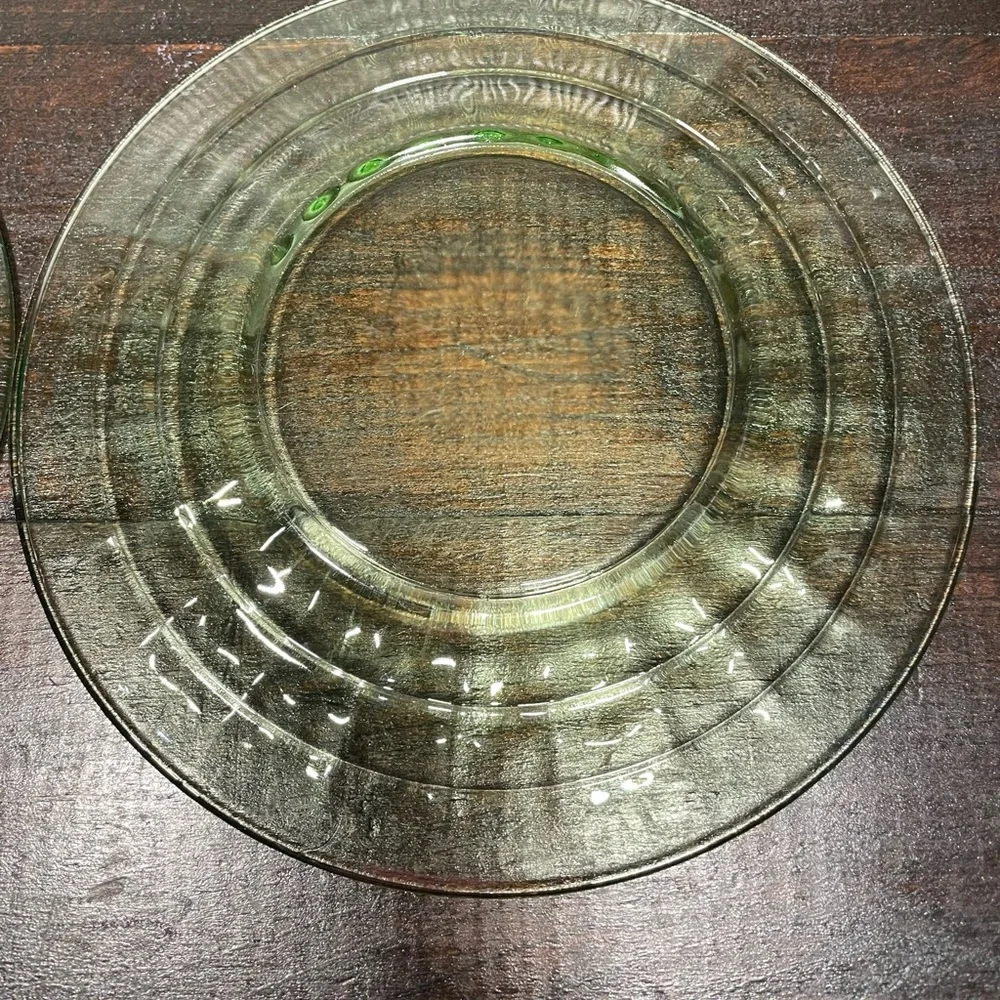 2 Vintage Anchor Hocking Dining Vaseline Optic Green Uranium 8